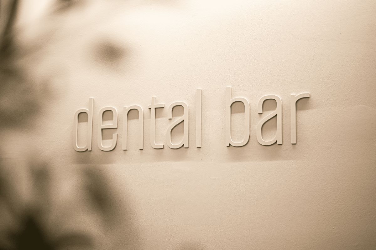 Scritta dentalbar esterna - chi siamo